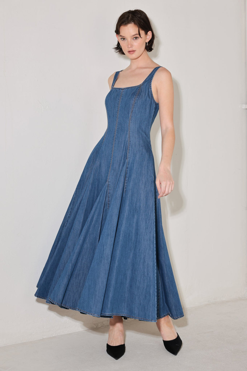 INDIGO SWAY DENIM MIDI DRESS