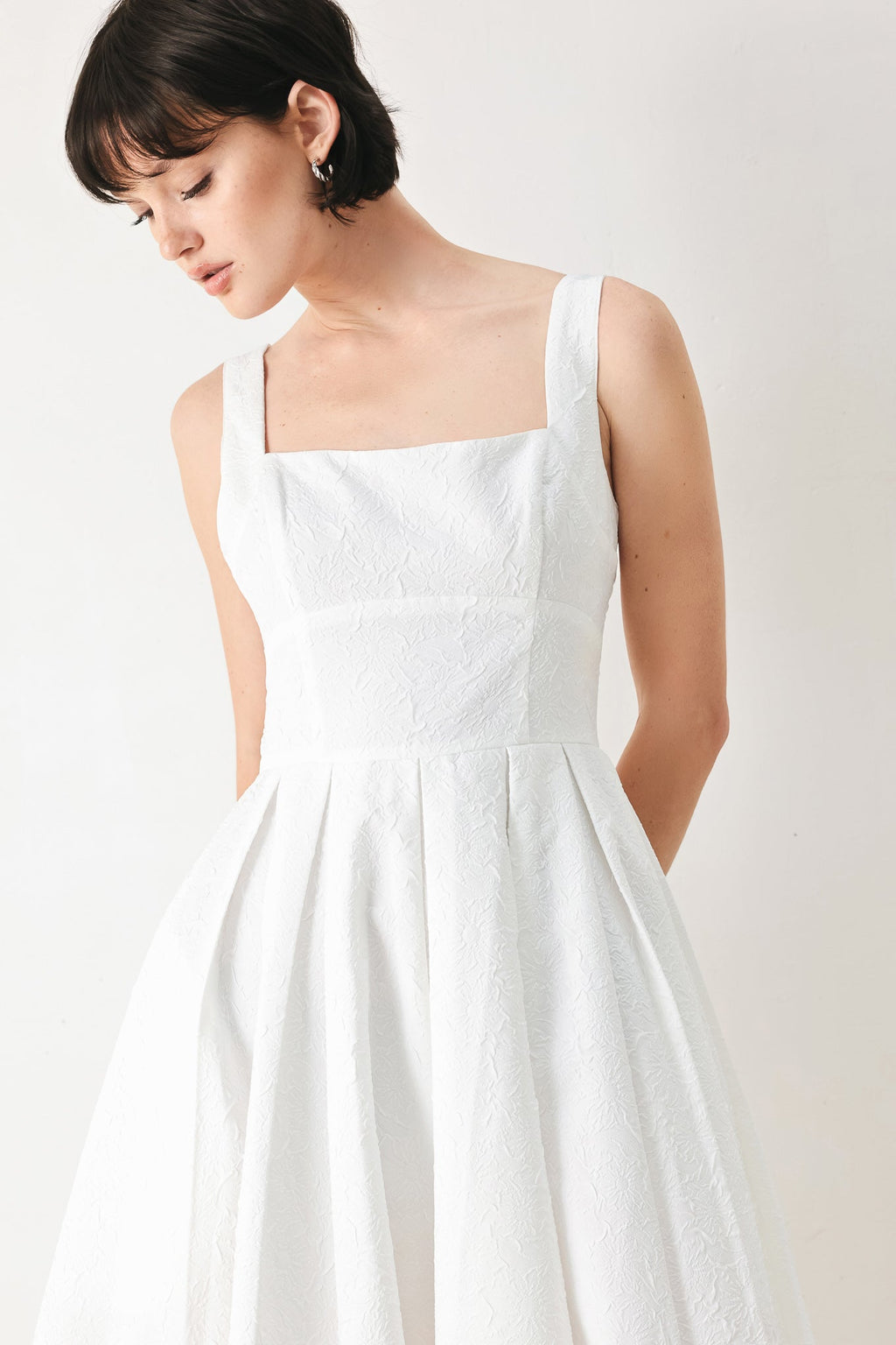 ECHO IN WHITE WOVEN MIDI DRESS
