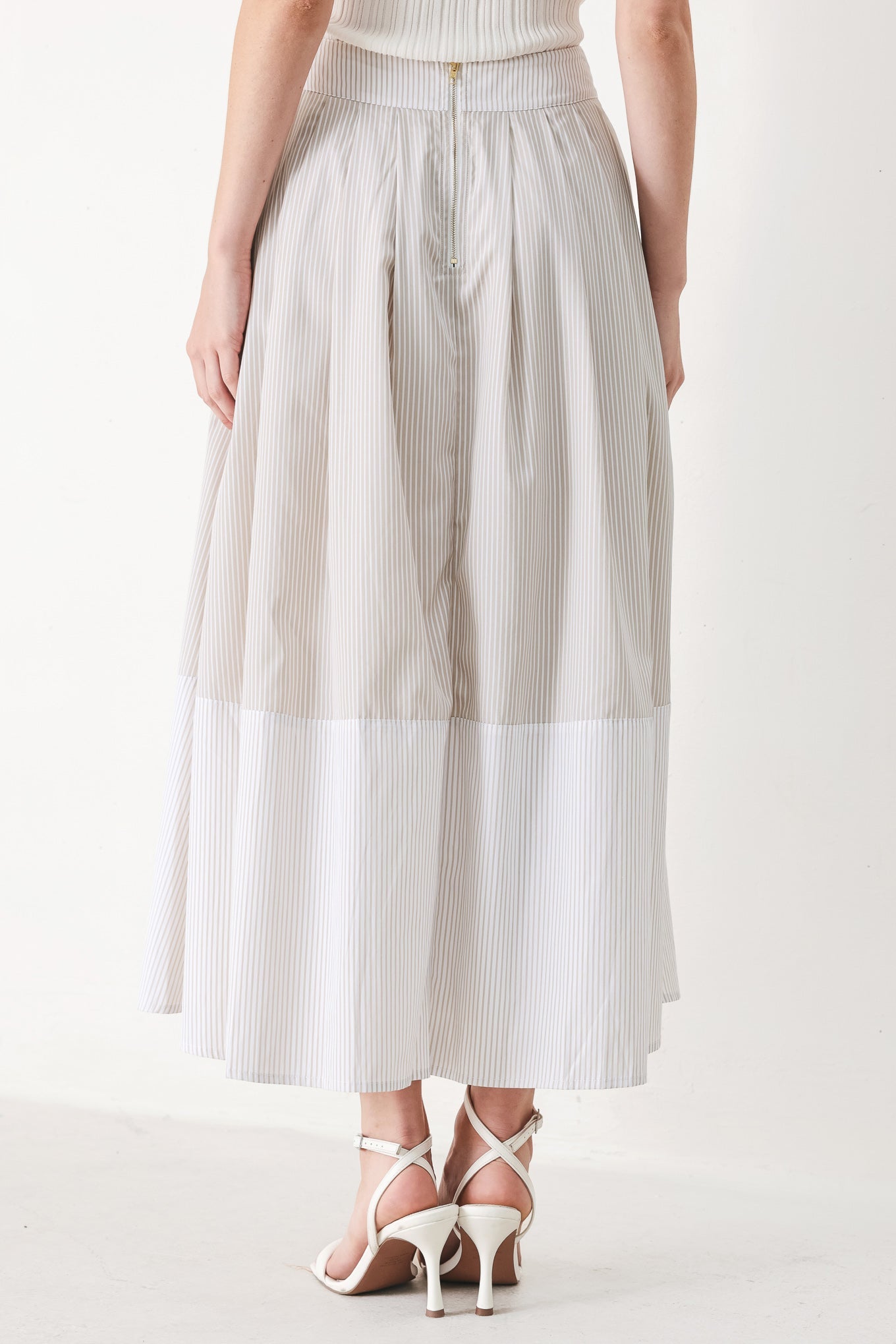 COASTAL LIGHT WOVEN MIDI SKIRT