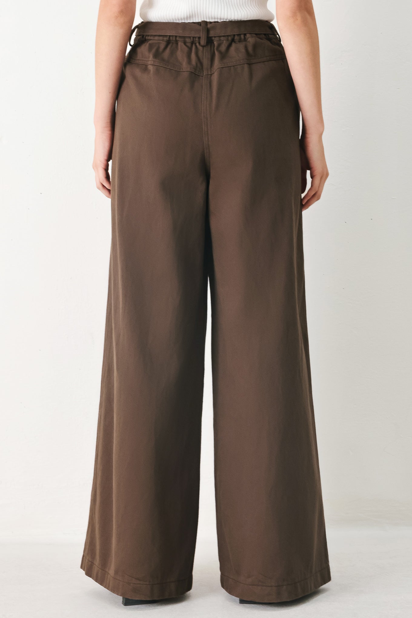 BROWN SUGAR STATEMENT WOVEN PANTS