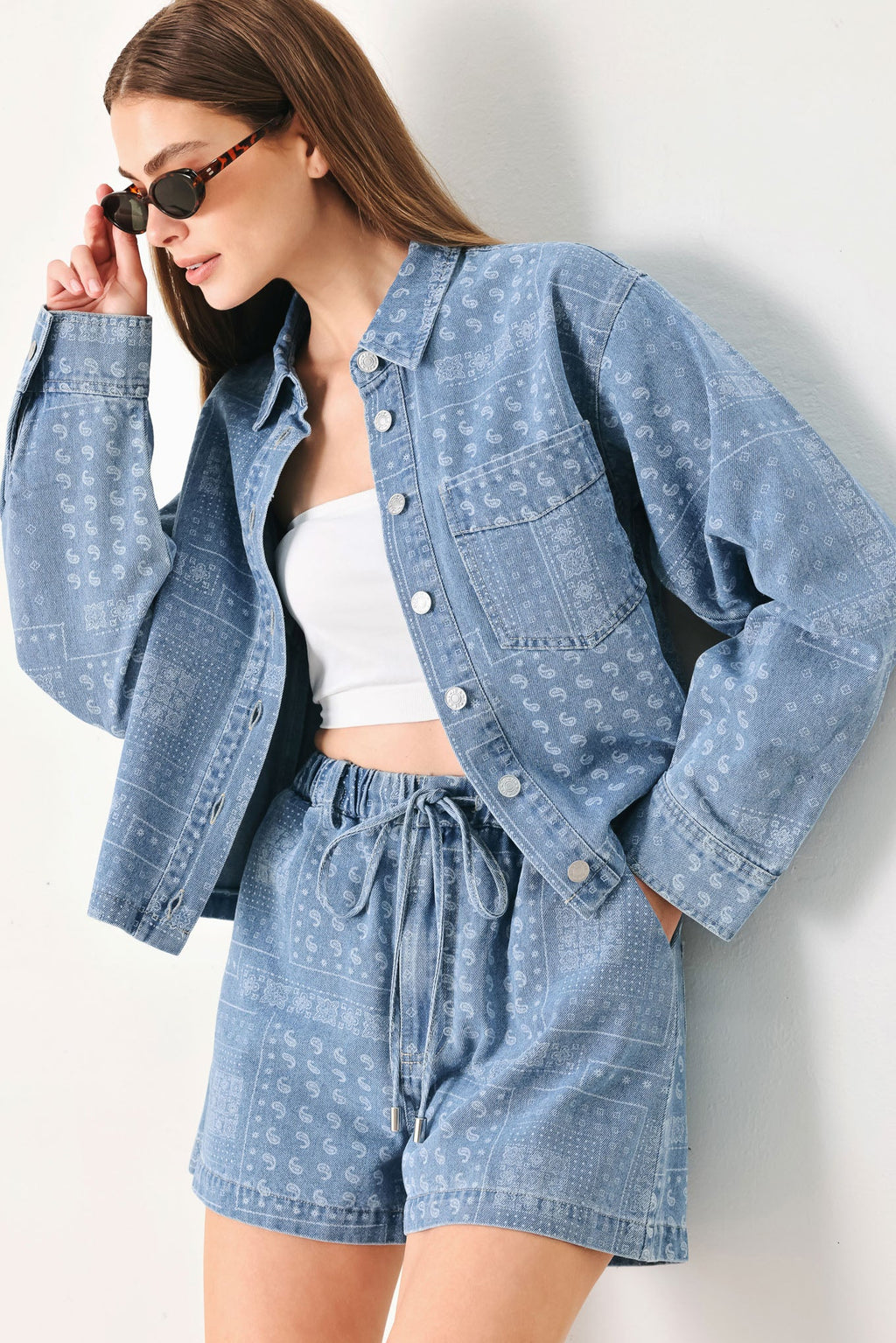 VINTAGE BANDANA DENIM SHORTS