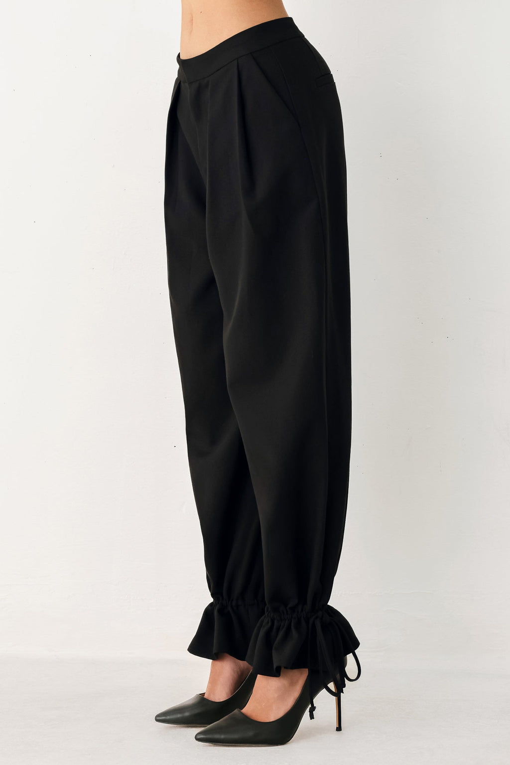 NOIR DRAWSTRING WOVEN PANTS