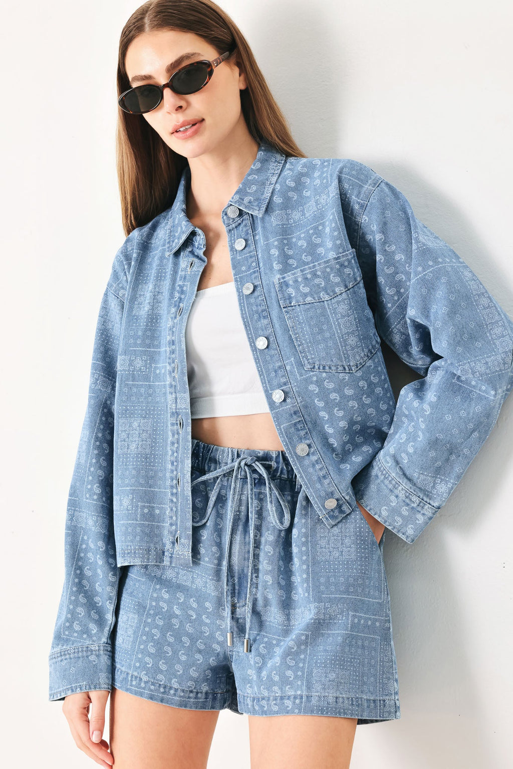 VINTAGE BANDANA DENIM SHORTS