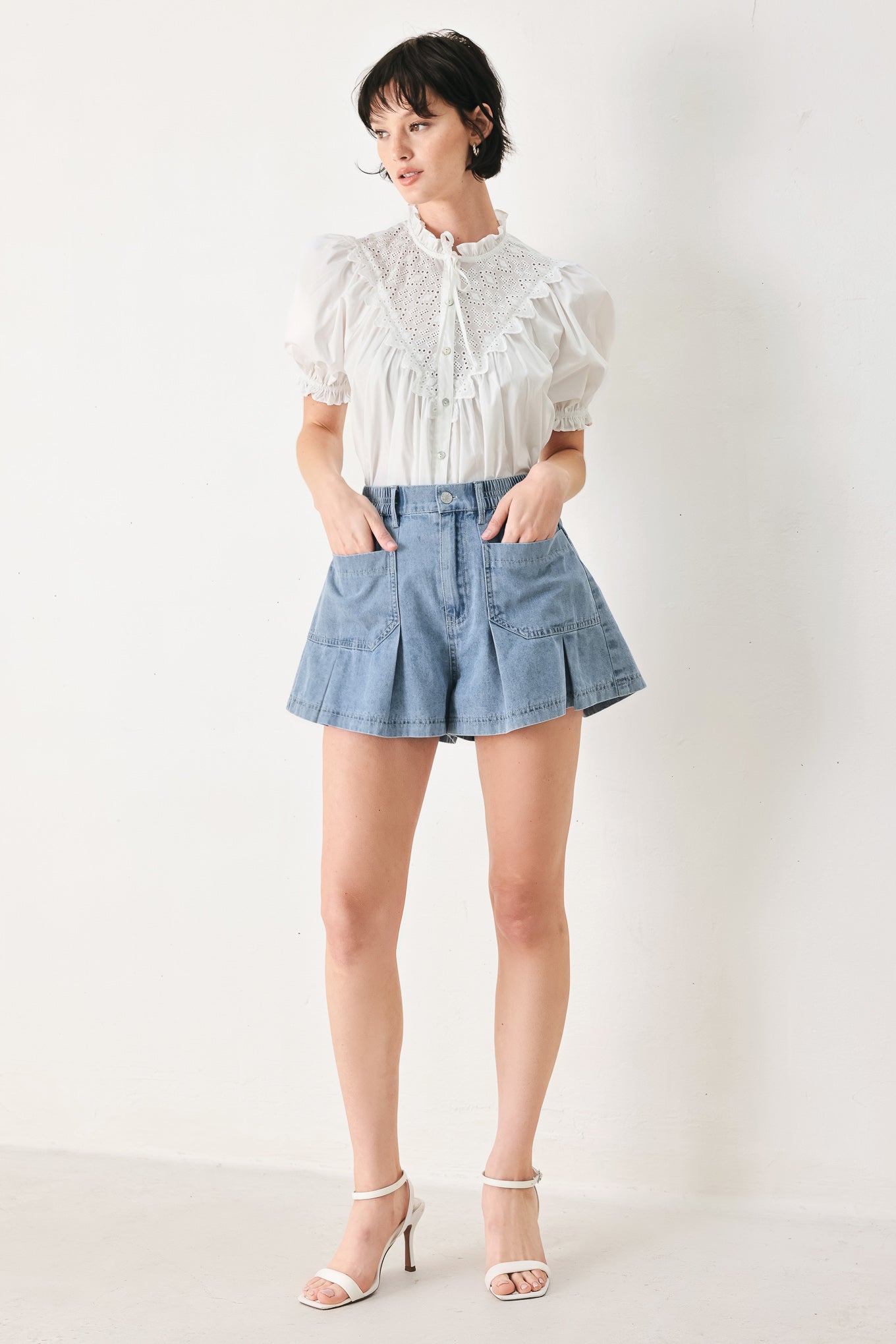 SWEET NOTE MOMENT WOVEN TOP